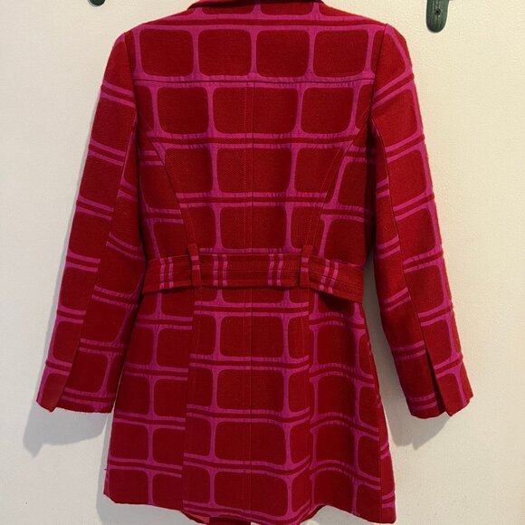 Mid-length Pink Retro Coat - Picture 3 of 3